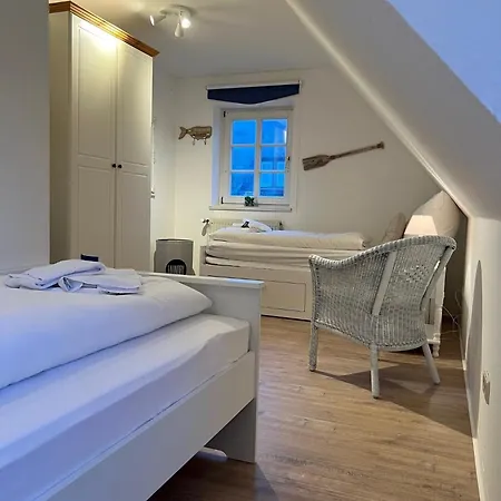 Haus Strandherz Hausteil Steuerbord Holiday home