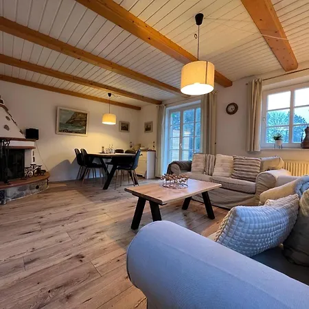 Haus Strandherz Hausteil Steuerbord Dom wakacyjny